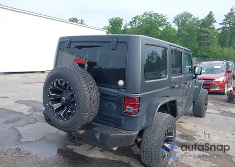 2016 Jeep Wrangler Unlimited Sport z USA, uszkodzony, nr VIN 1C4BJWDG4GL226180